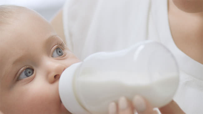 différences lait maternel et lait de croissance